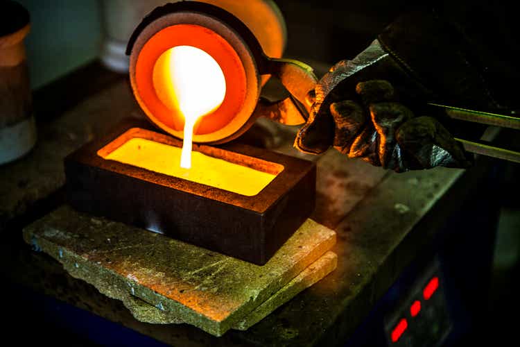 Fine gold casting