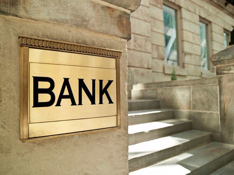 Bank plaque on an important finance building