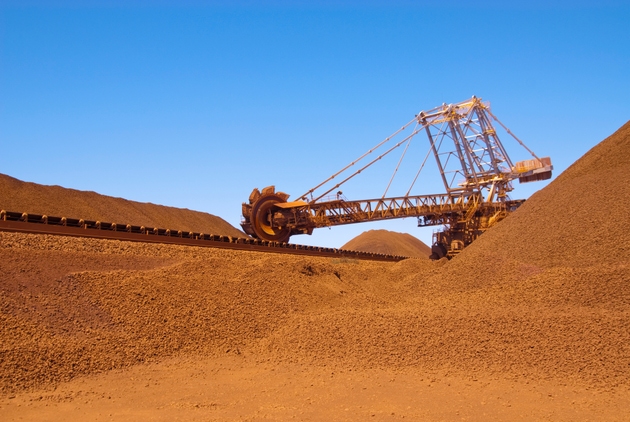 Anglo American uzavřel smlouvu na dodávky železné rudy pro čínského státního kupujícího