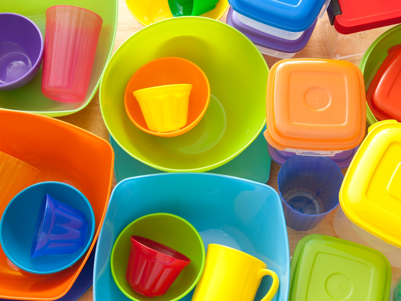 Shares of Tupperware Brands may tumble after company lowers 1Q earnings and  sales forecast