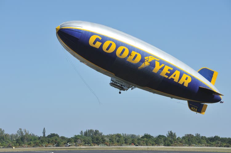 Goodyear Blimp lähtee