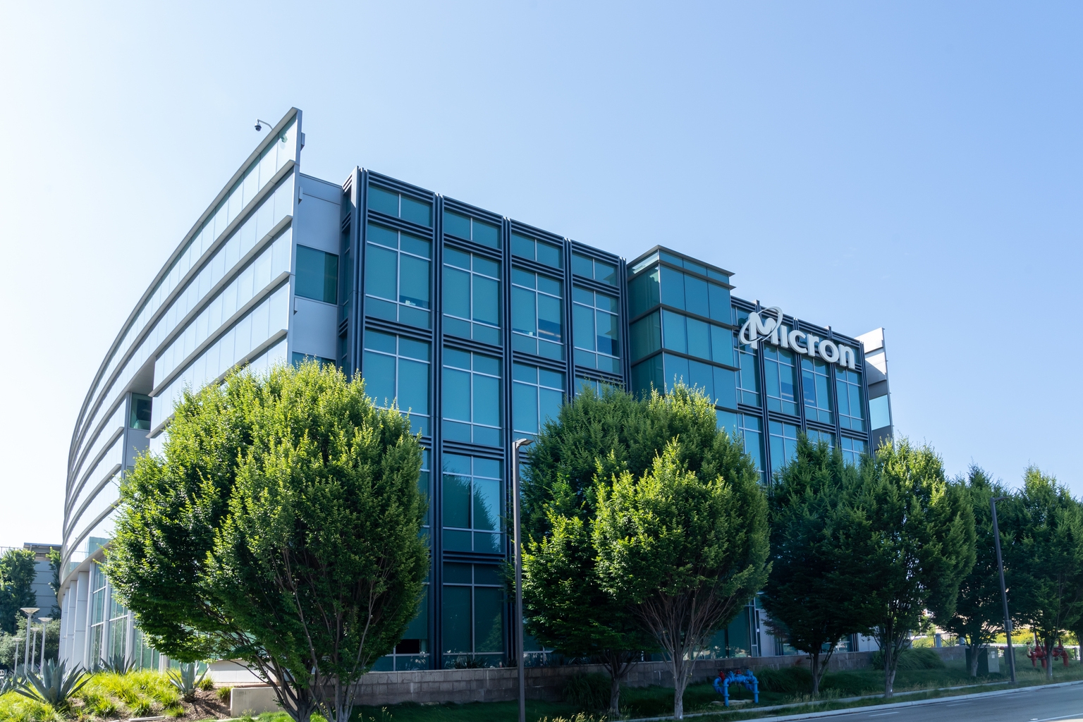 Micron: This Party Isn't Ending Anytime Soon