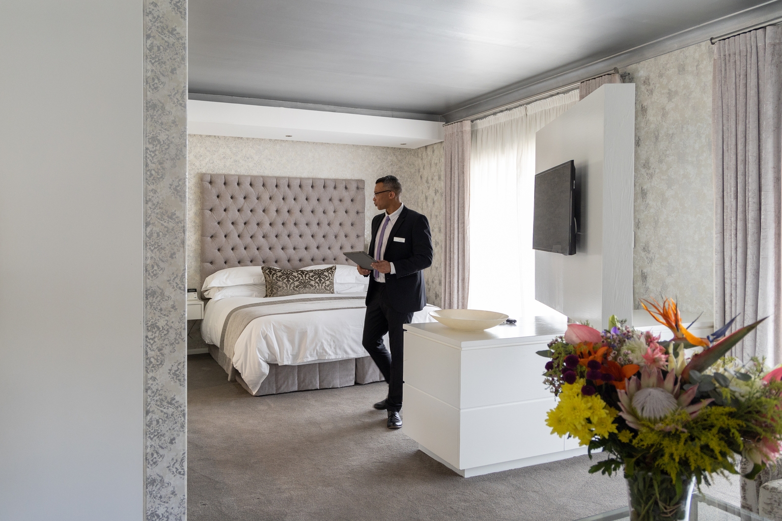 Booking Holdings: Why The 'Connected Trip' And AI Are Its Next Major Growth Drivers