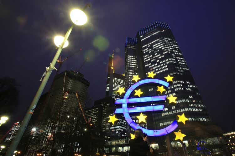 European Central Bank To Hold Meeting Thursday