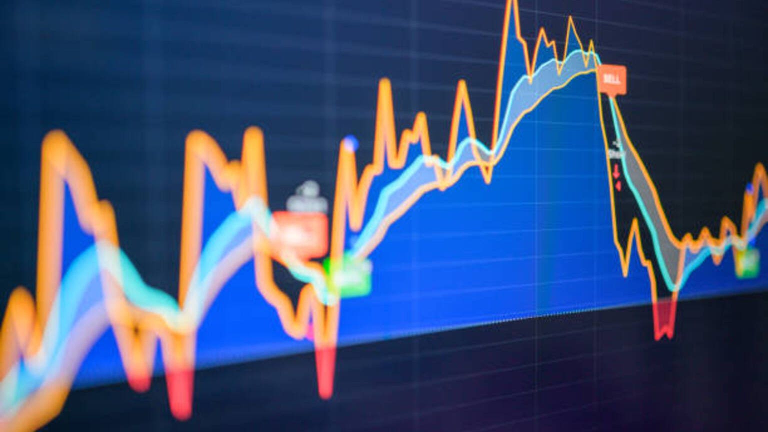 Apollo points out S&P 500 profit growth concentrated in tech ahead of Mag 7  earnings | Seeking Alpha