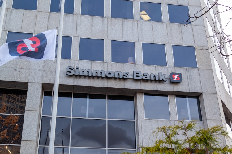 Simmons Bank logo sign on the office building in Clayton, MO, USA.
