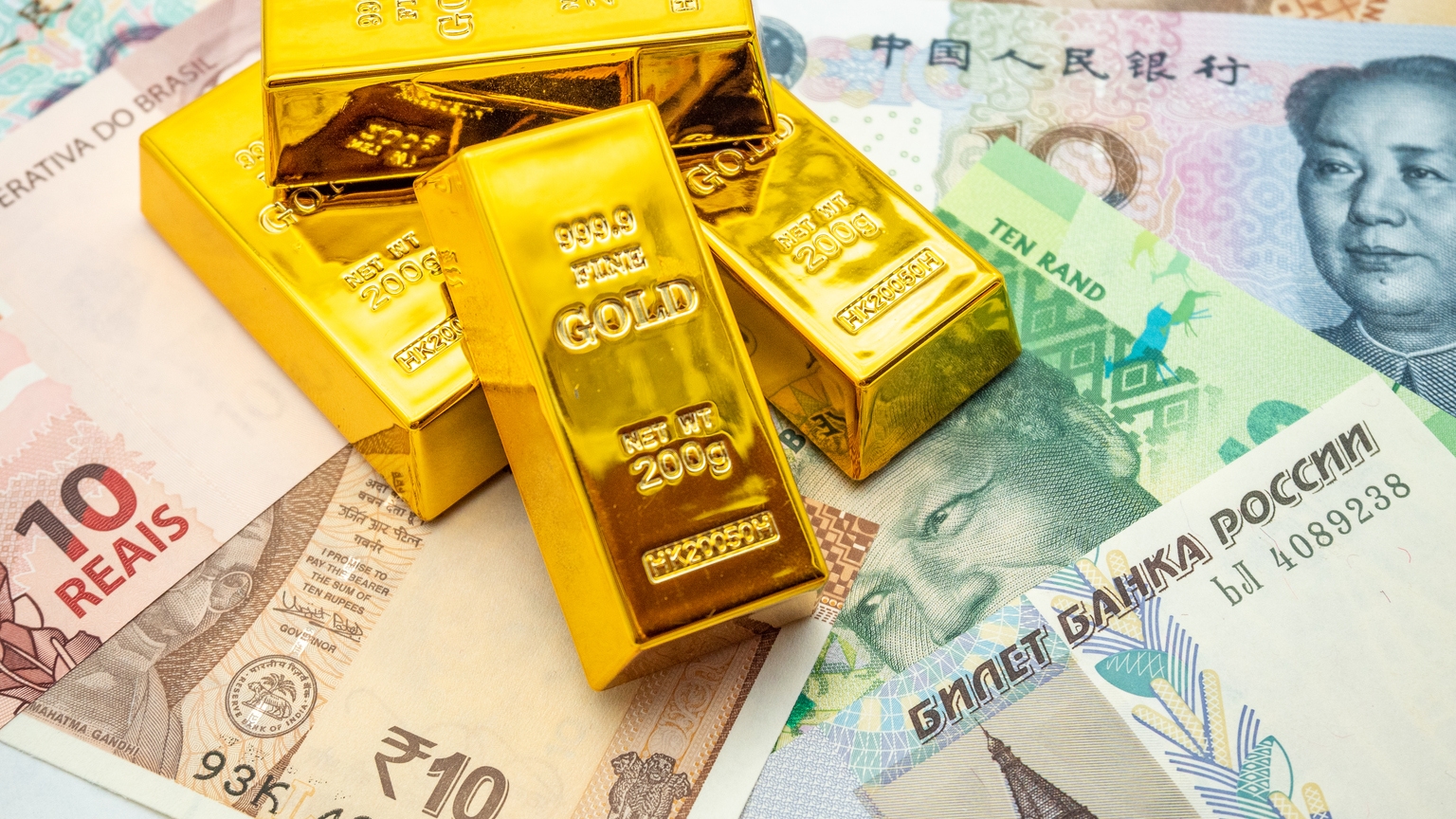 Playing It Safe With Gold, Global And High Yield Values: Model Portfolio |  Seeking Alpha
