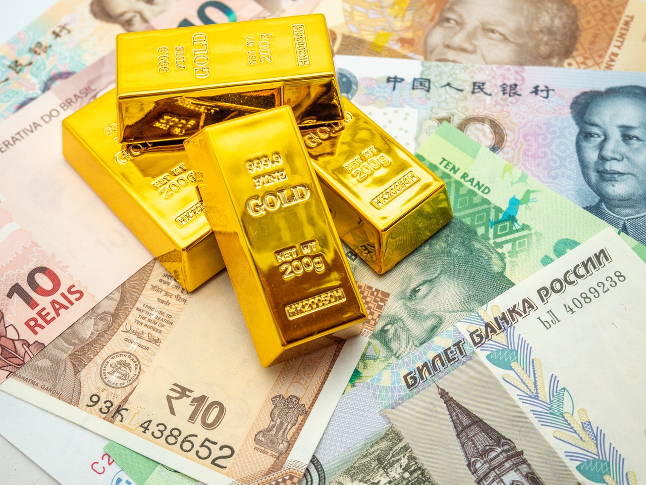 Playing It Safe With Gold, Global And High Yield Values: Model Portfolio |  Seeking Alpha