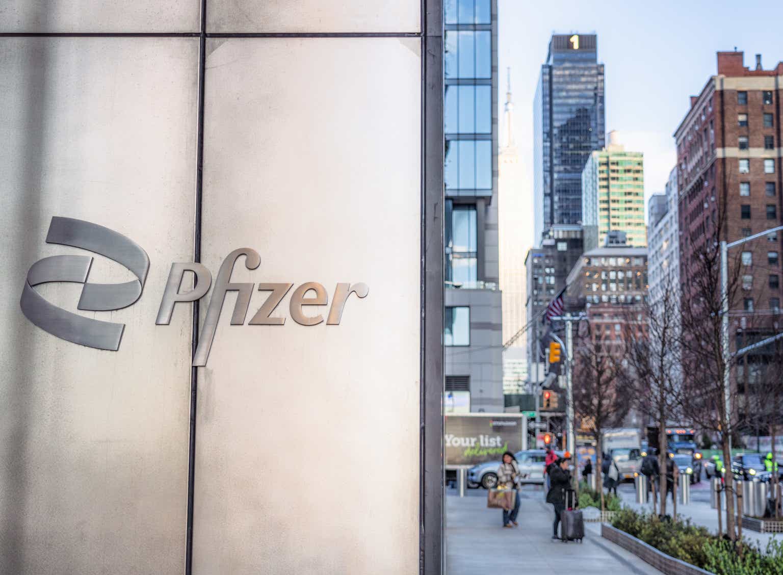 Pfizer: Undervalued Safe Haven In Risk-Off Market​