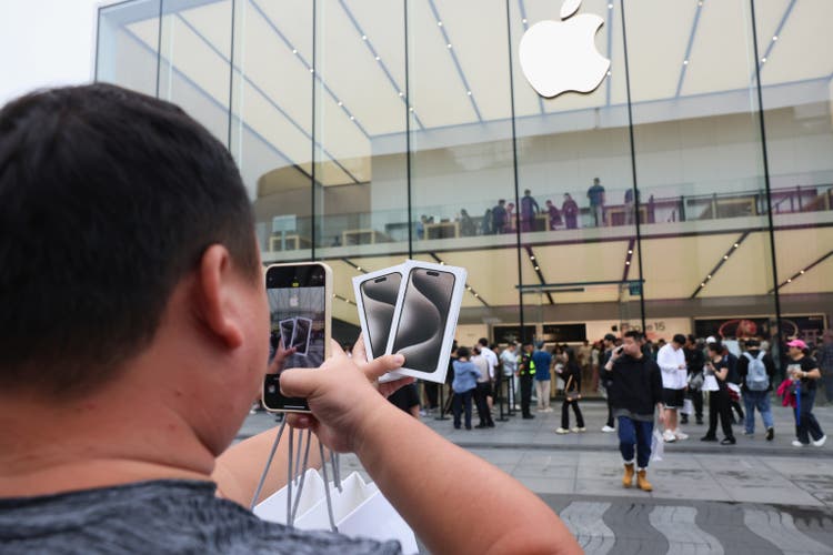 Apple Unveils iPhone 15 In China
