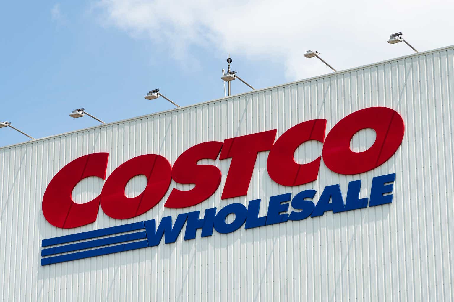 Costco Triggers Our Buy Signal on Weakness (Technical Analysis)