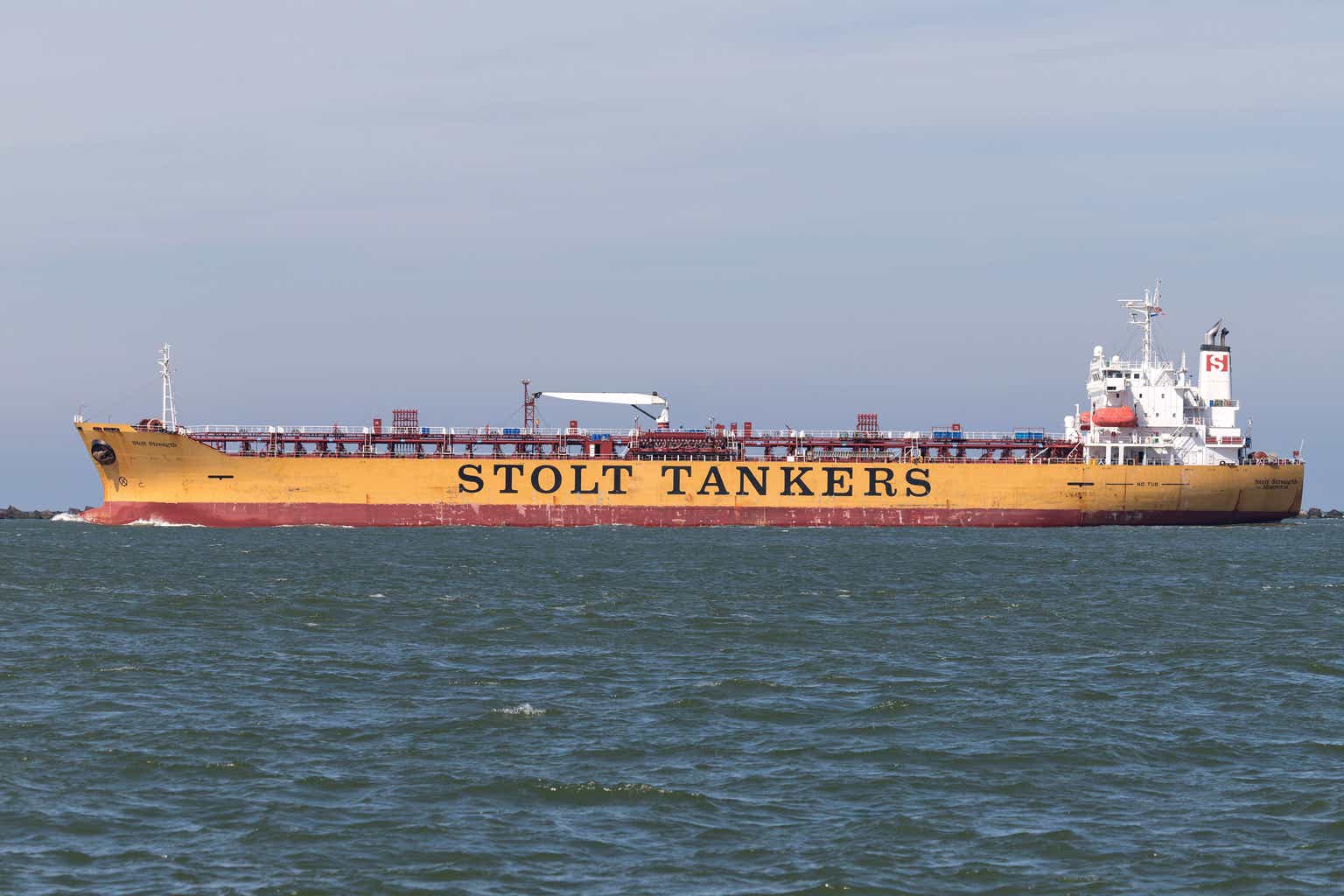 Stolt-Nielsen: A 6.6% return from more than one shipping company