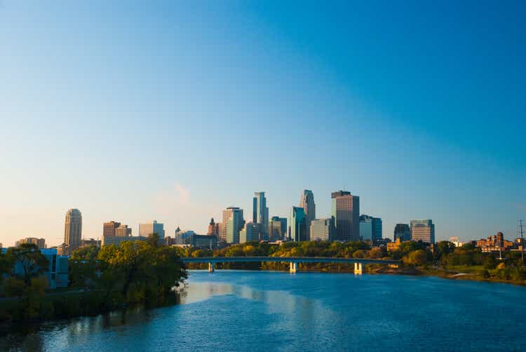 Minneapolis skyline and River in the morning