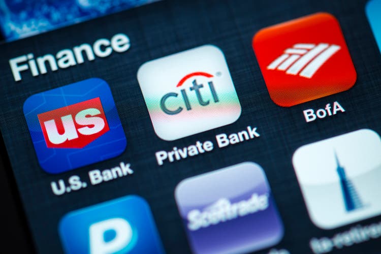 Finance Apps on Apple iPhone 4s Screen