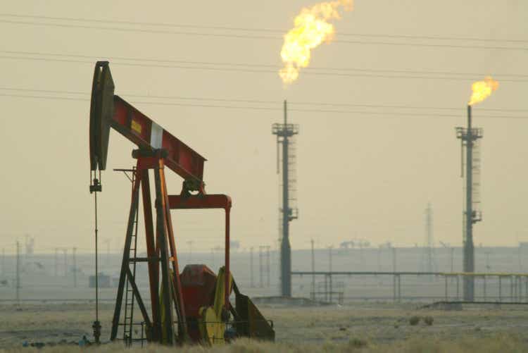 Kuwait Promises To Increase Oil Production In Case Of War