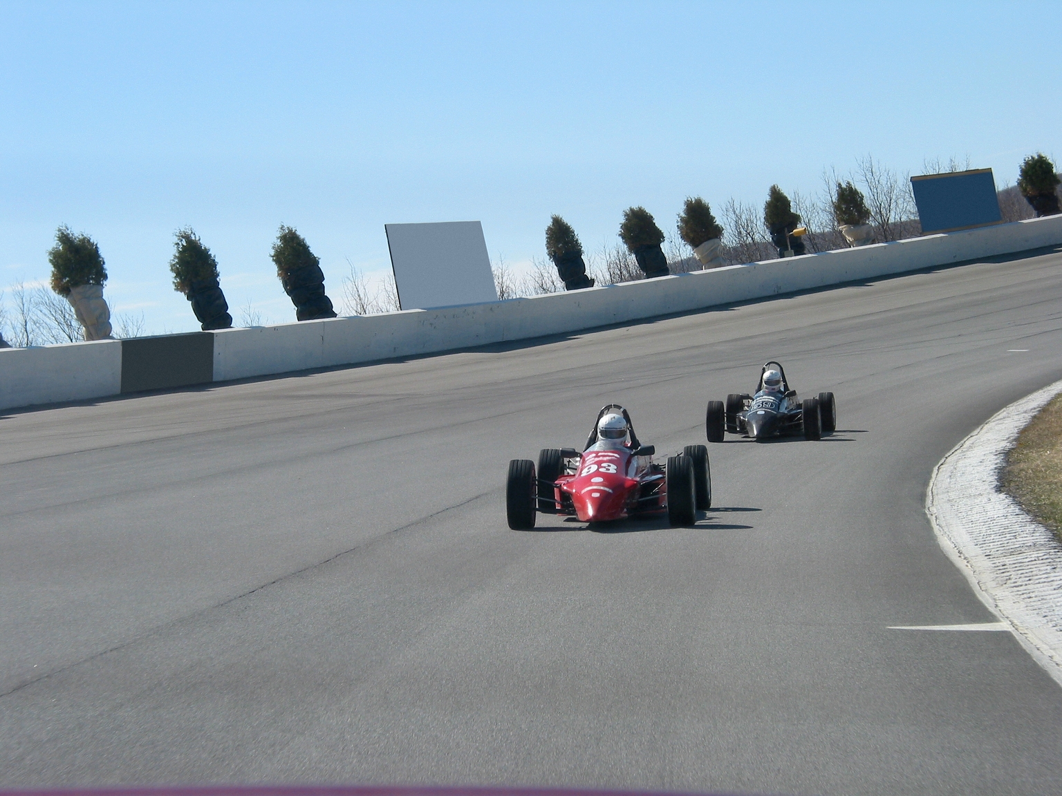 Penske Automotive Group Pulls Ahead But Caution Is Warranted