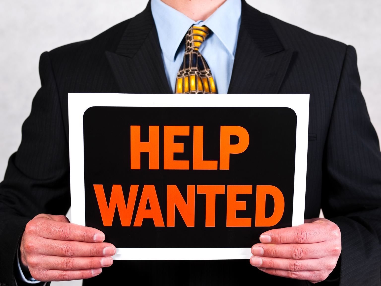 seekingalpha.com - Mike Zaccardi - Pain At The Pump, Pain In The Payrolls: -92k February Jobs