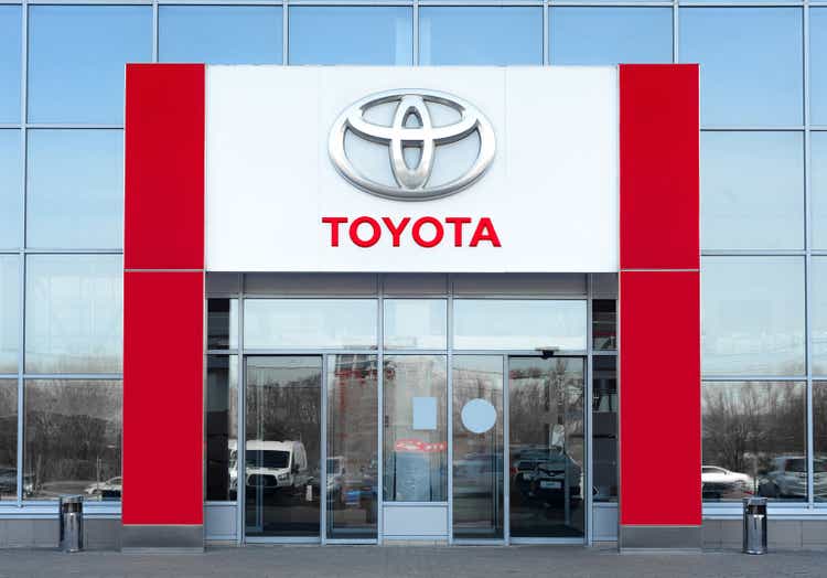 Toyota considering an all hybrid line-up (NYSE:TM) | Seeking Alpha