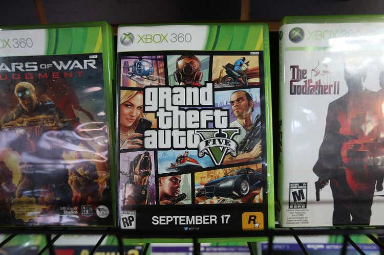  Grand Theft Auto V Xbox One : Take 2 Interactive