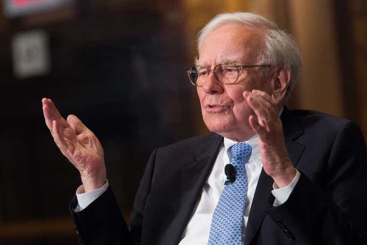 Buffett’s Berkshire Hathaway buys $ 1.5B more Occidental stock week (NYSE: OXY)