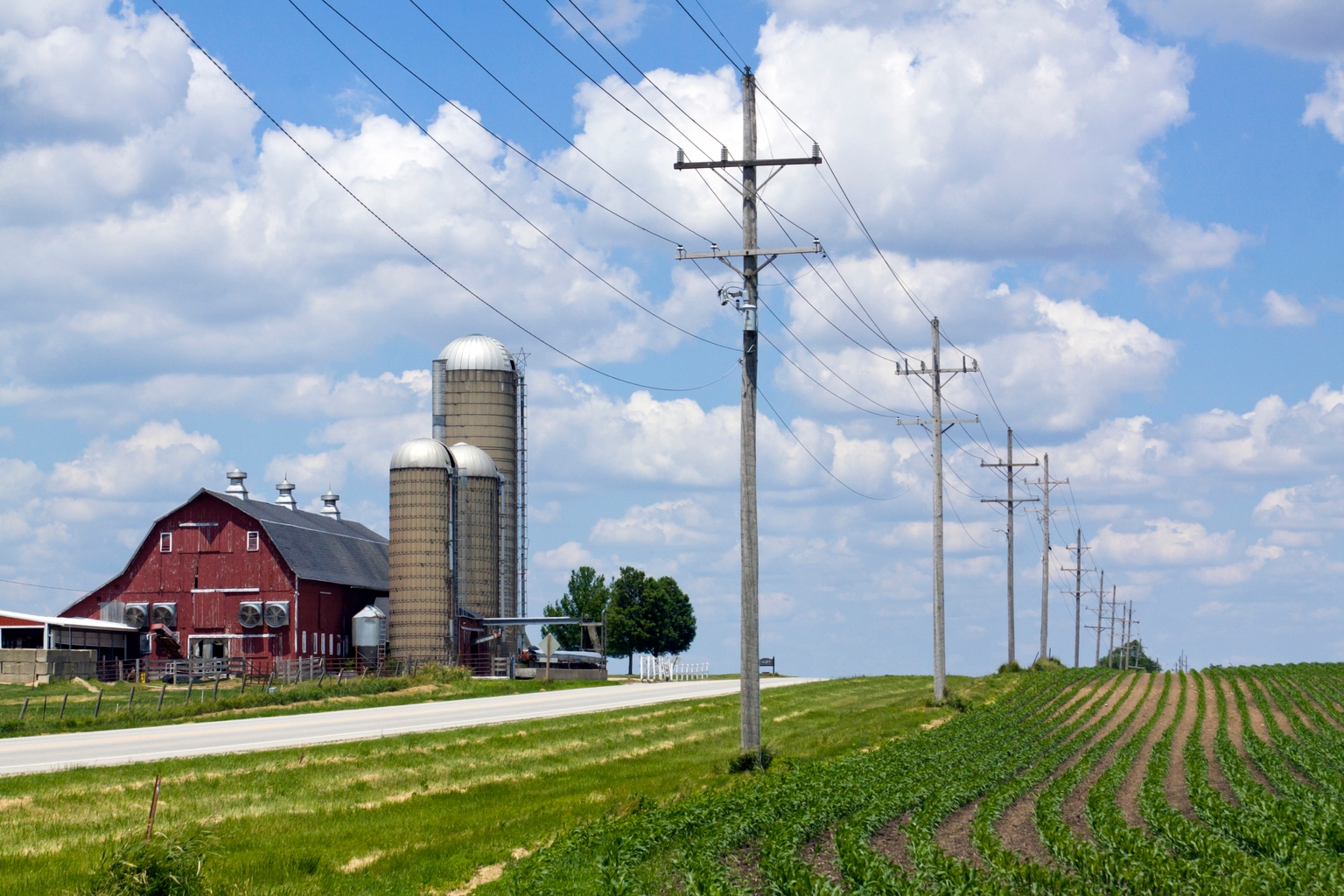 Otter Tail Stock: What Went Wrong, What Comes Next (NASDAQ:OTTR)