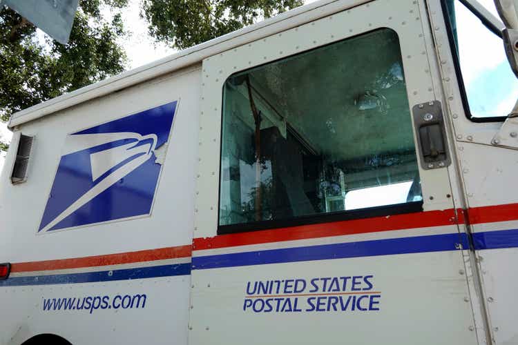 U.S. Postal Service officials warn of service problems as agency prepares for upcoming election