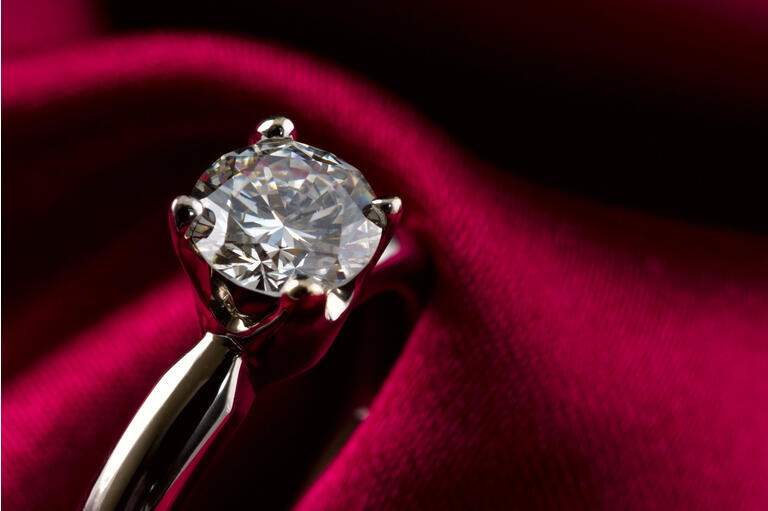 Costco Owes Tiffany & Co. More Than $5.5 Million for Selling Counterfeit  Engagement Rings – Juris Magazine
