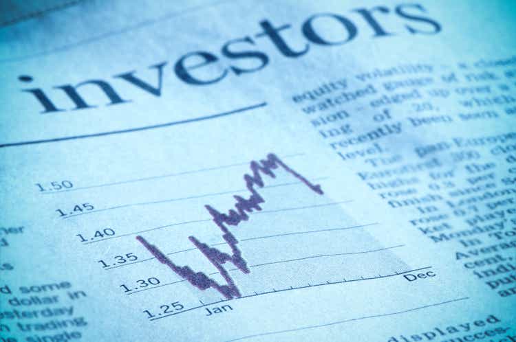 Investment diagram in financial magazine, investors headline, Euro, dollar