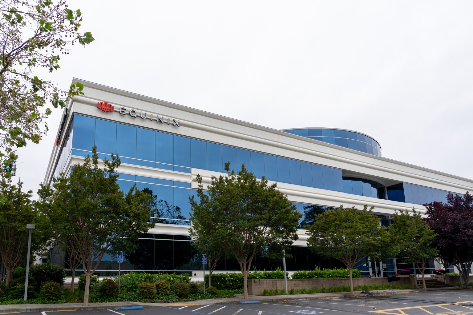 Equinix Stock: Stop Renting And Buy Your Own House (EQIX)