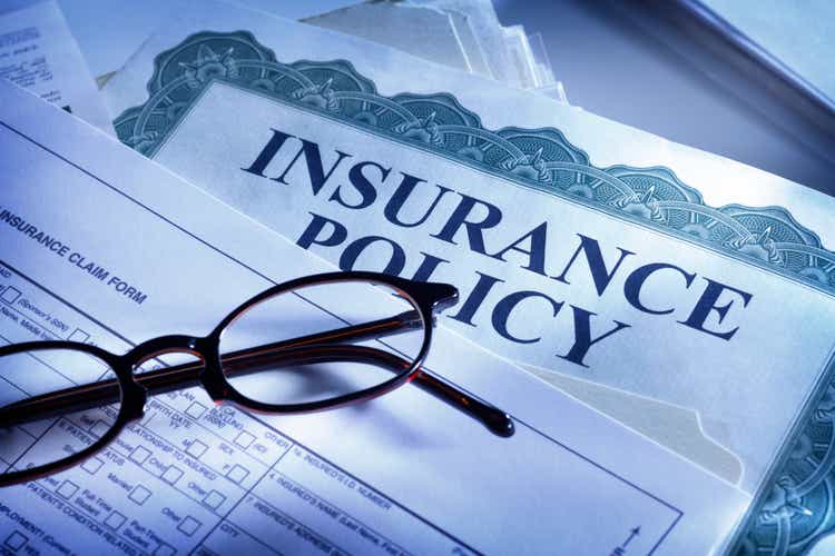 Insurance claim form and insurance policy