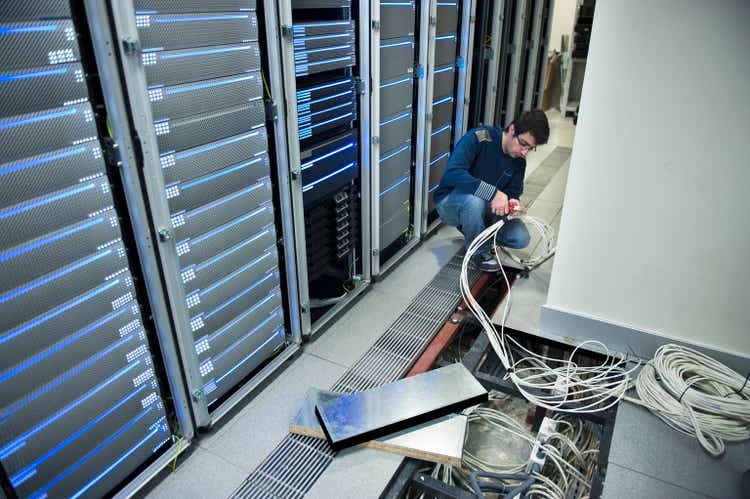 Data Center Maintenance