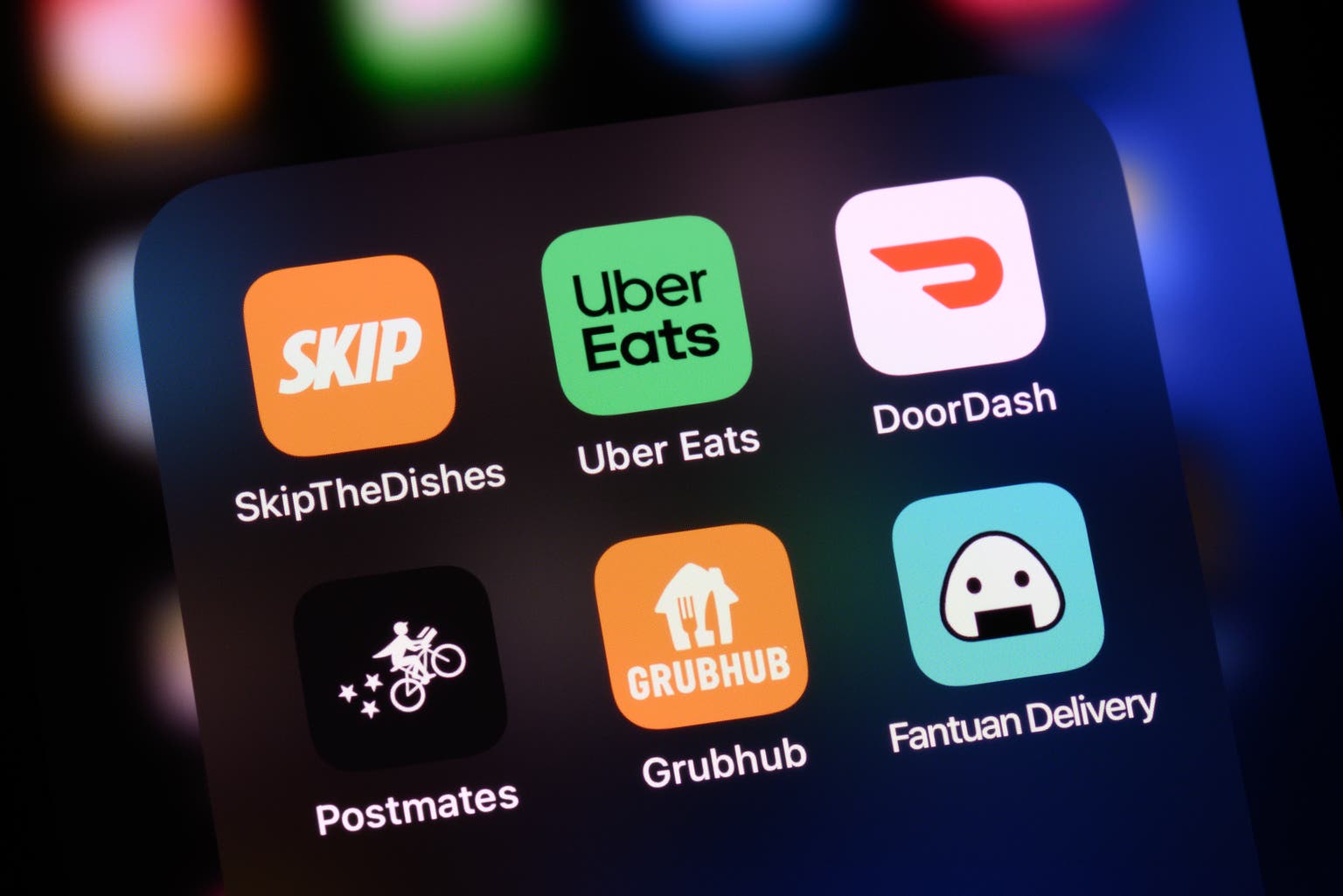 It's Time To Dine And Dash With DoorDash, Given High Valuation And Competitive Risks