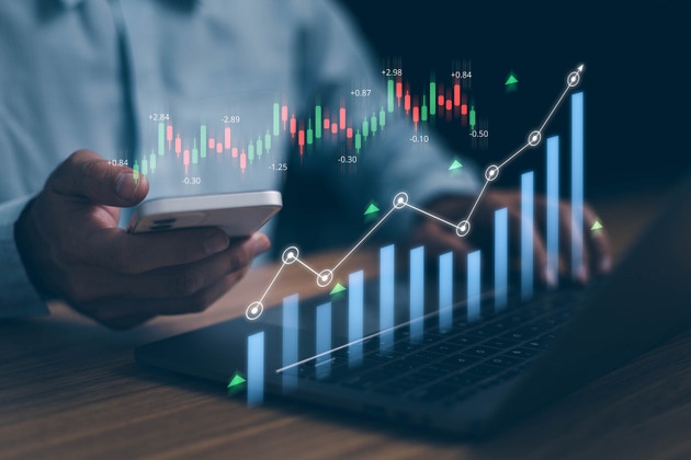 Mutual fund portfolio provides high return investment. Percentage income to pay for expenses, include pension and inflation. Opportunities to increase equity revenue. Manage money to maximize interest.
