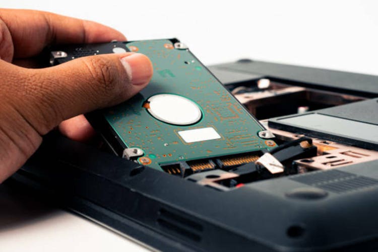 Storage and memory stocks lead S&P 500 as AI frenzy broadens (STX:NASDAQ) - Seeking Alpha