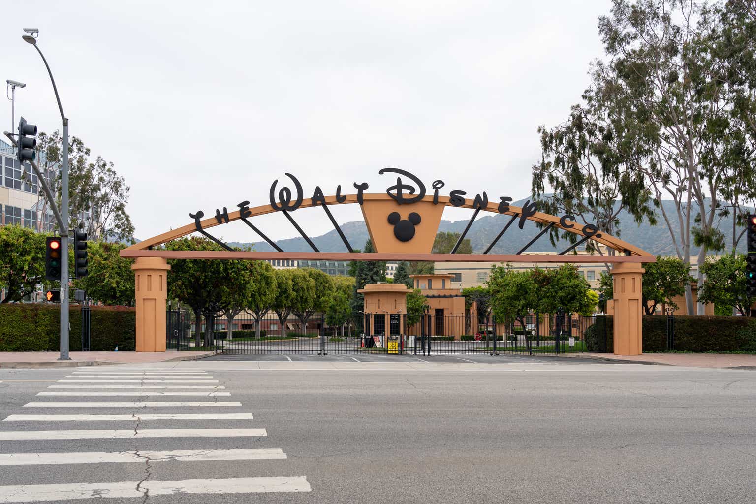 Disney: Taking The Cash Flow Lead