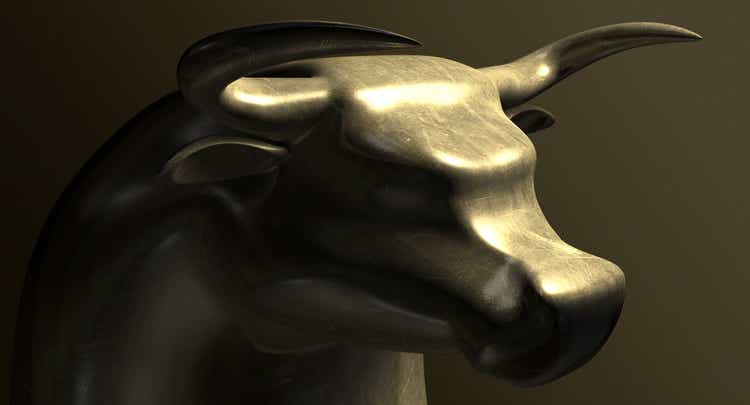 Bull Market Bronze Casting Contrast