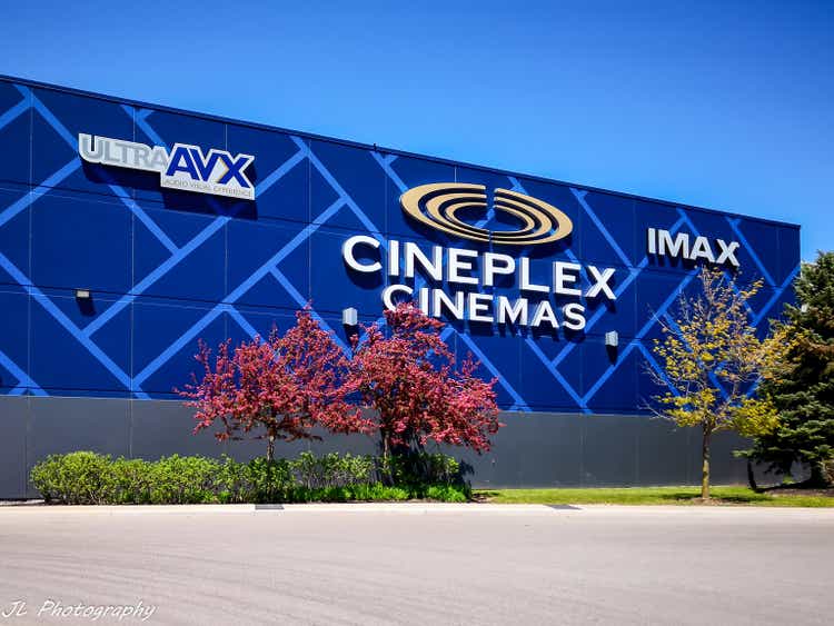 Cinematografele Cineplex din Oakville, Ontario, Canada.