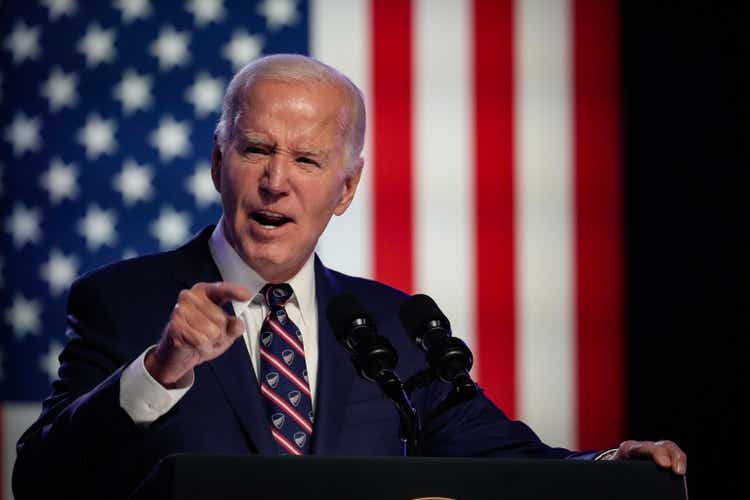 Biden issues exec order to protect Americans’ personal data from 'countries of concern'