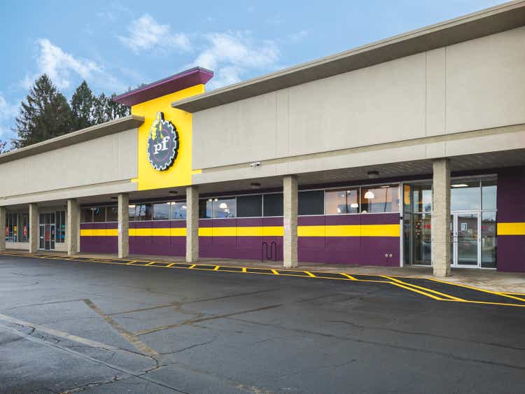 Planet Fitness Storefront