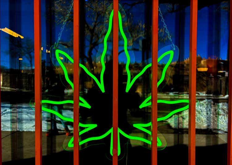 Green Neon Cannabis For Sale Sign