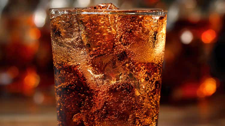 cola soda with ice