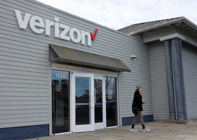 Verizon To Report Quarterly Earnings