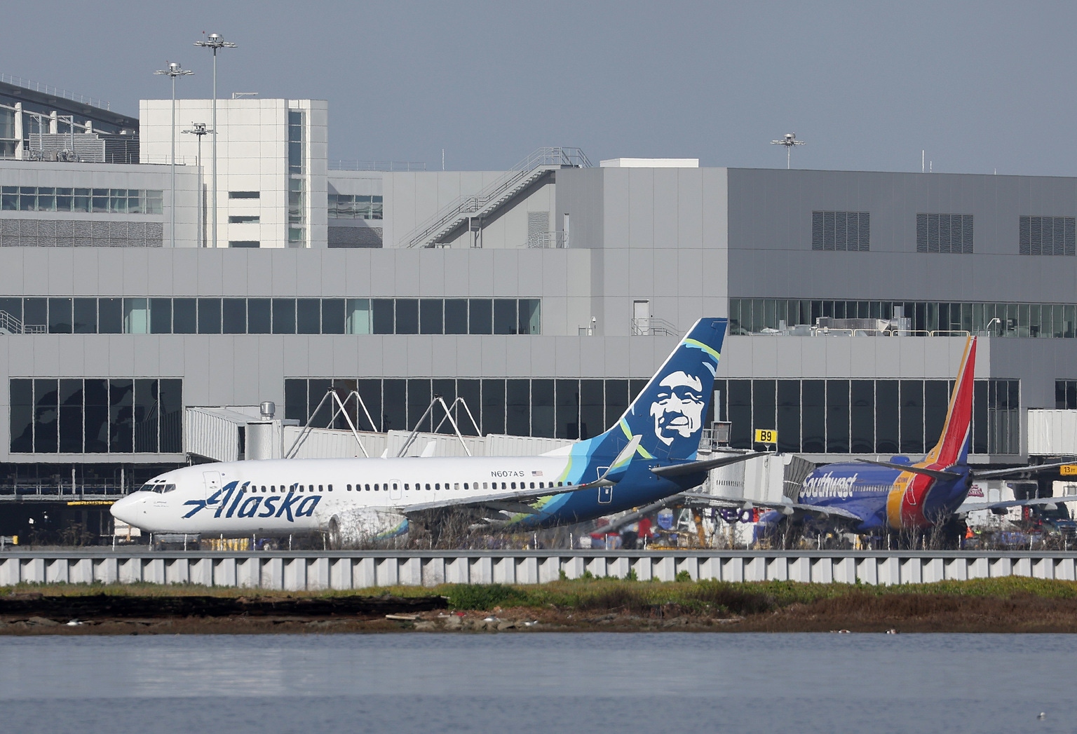 Alaska Air Group: Short-Term Issues Don’t Affect Growth Prospects (NYSE:ALK)