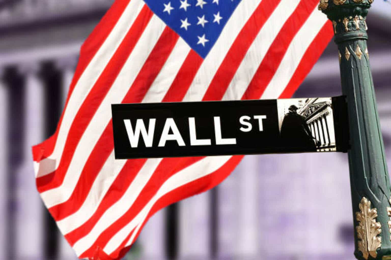 DIVB ETF: Steady Amid Macro Volatility, Reiterate Buy, 2.8% Yield (BATS:DIVB)