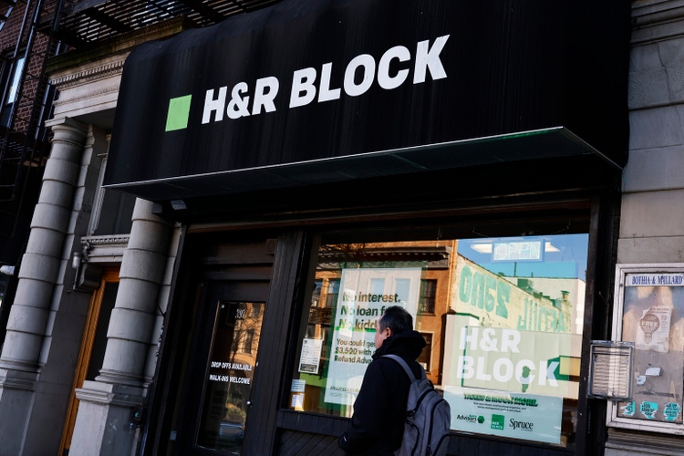H&R Block turns in stronger-than-expected fiscal Q3 results (NYSE:HRB