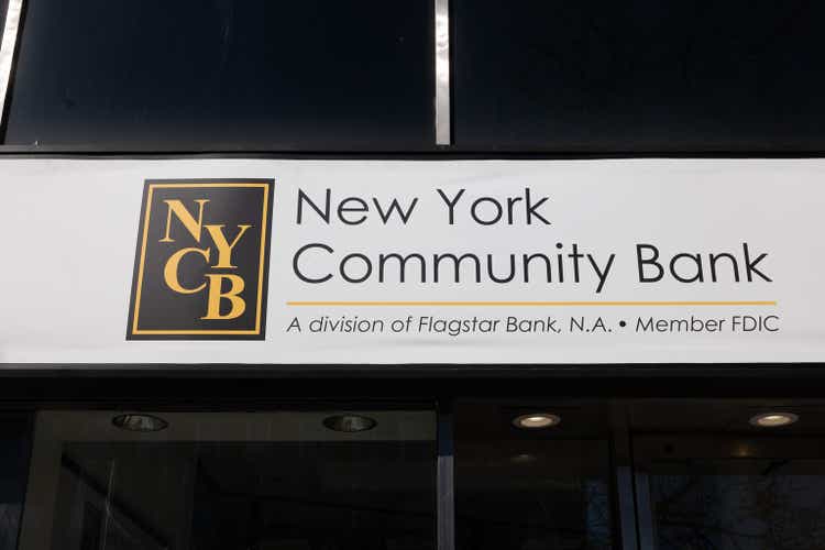 New York community bank shares plunge after earnings report troubles