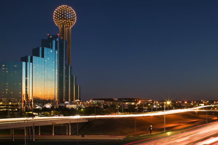 USA, Texas, Dallas, Reunion tower, dusk (long exposure)