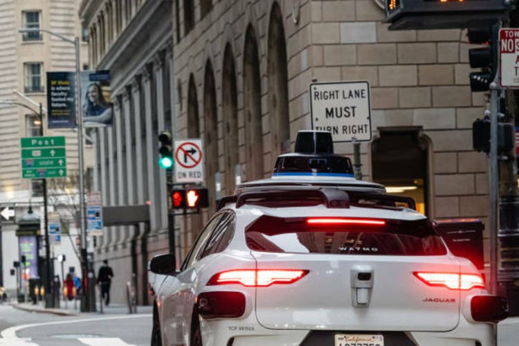 Self driving taxi car in Downtown San Francisco