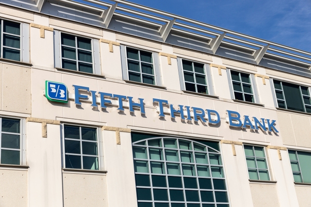 Fifth Third Bank in Oak Brook, IL.