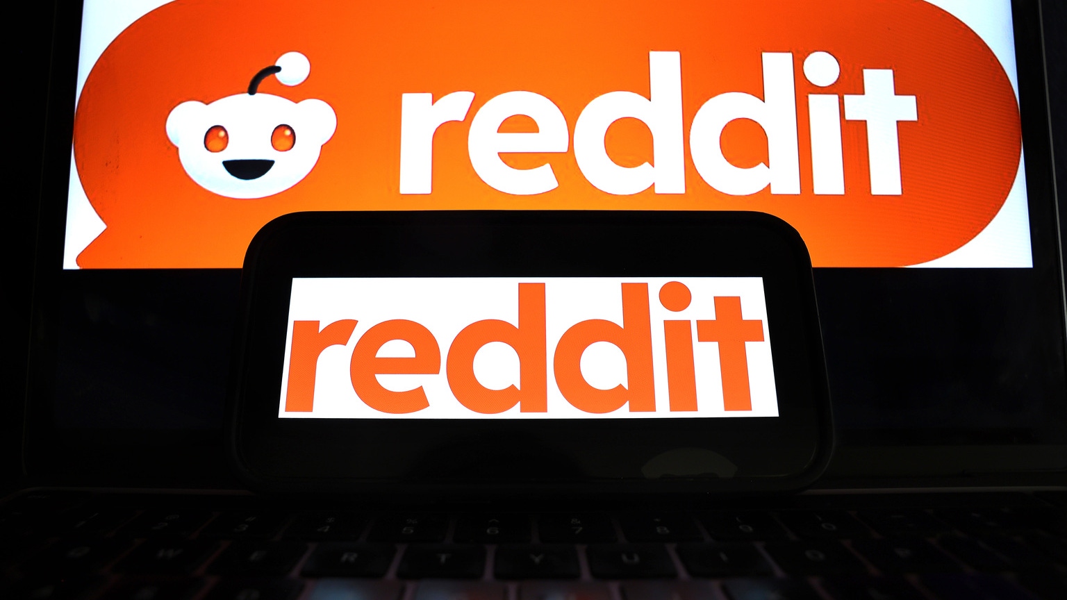 Reddit Stock: Looking For More Massive Growth (Rating Upgrade) (NYSE:RDDT)  | Seeking Alpha